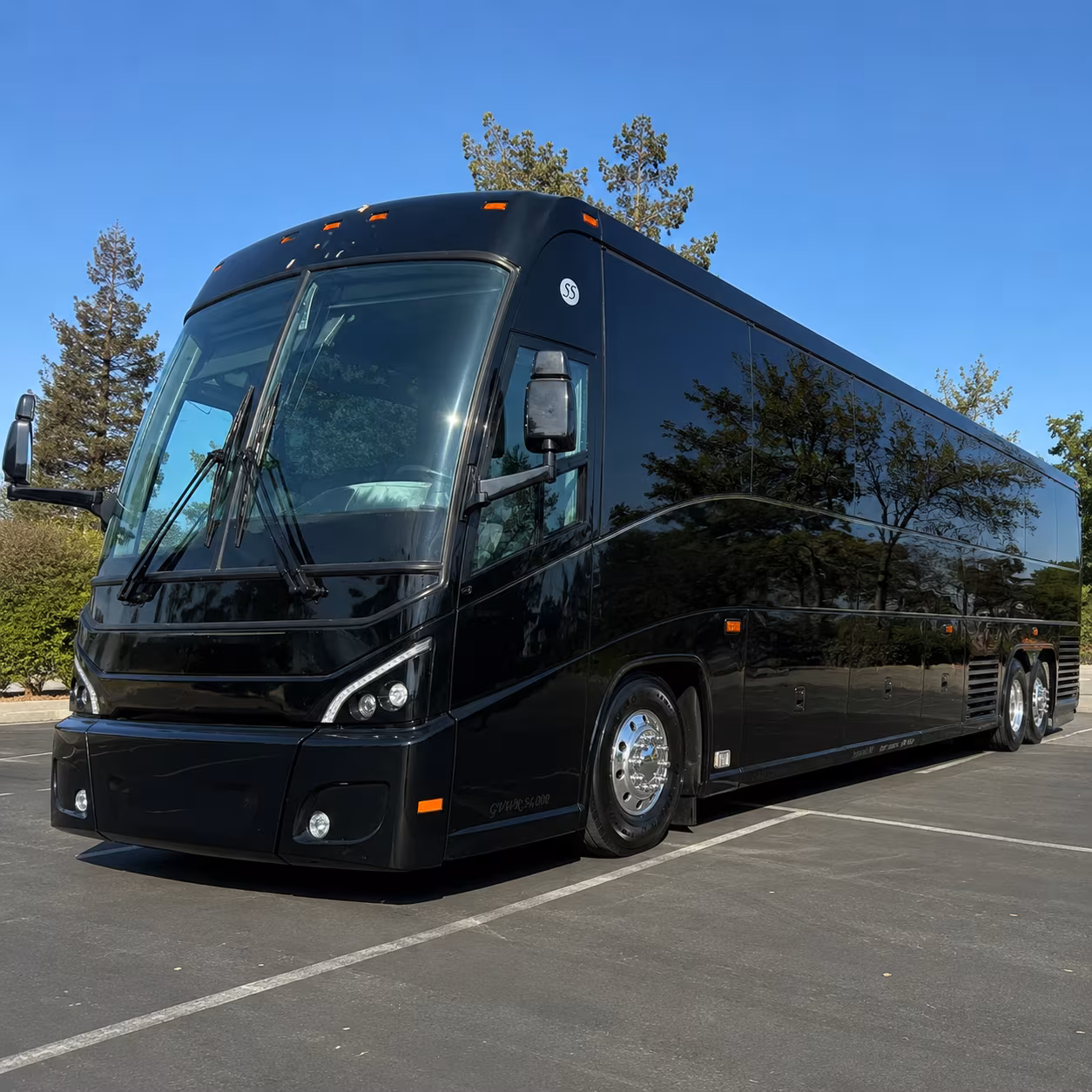 airport and hotel to office shuttle buses for santa monica businesses