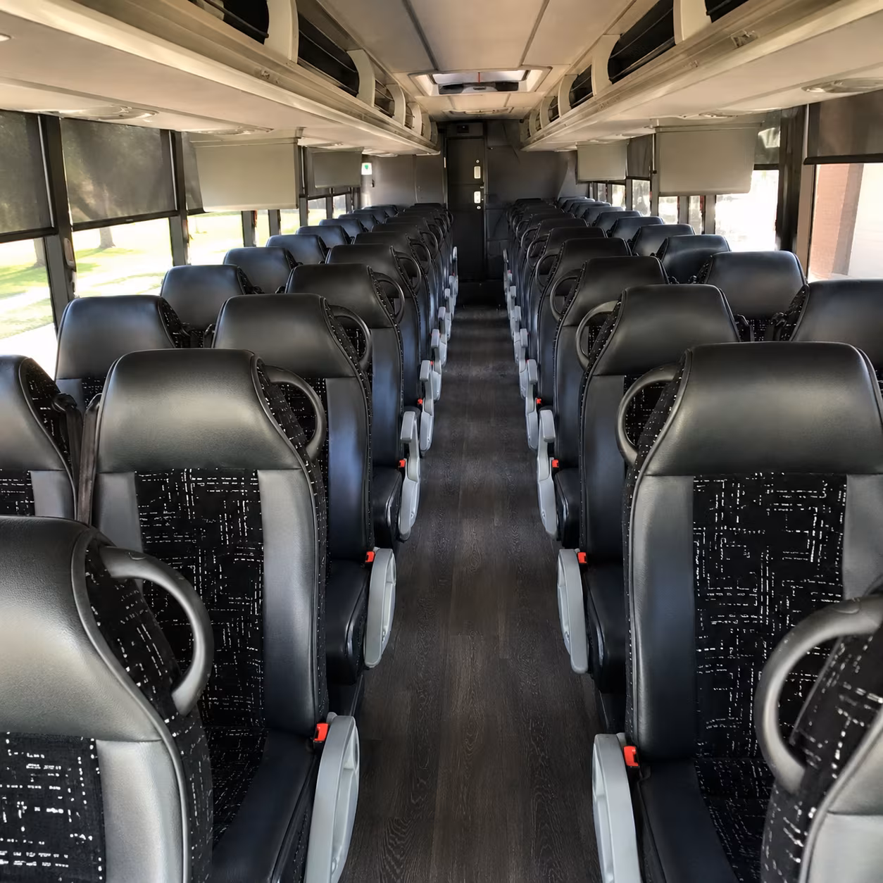 charter buses for museum and science center field trips in santa monica