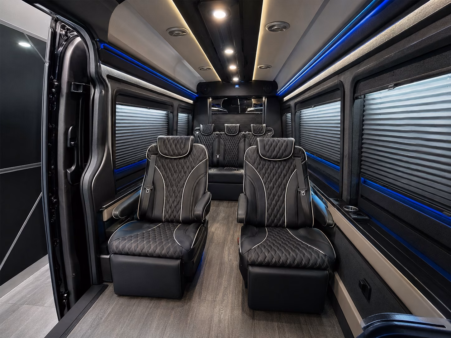 corporate and film industry airport shuttle services in santa monica