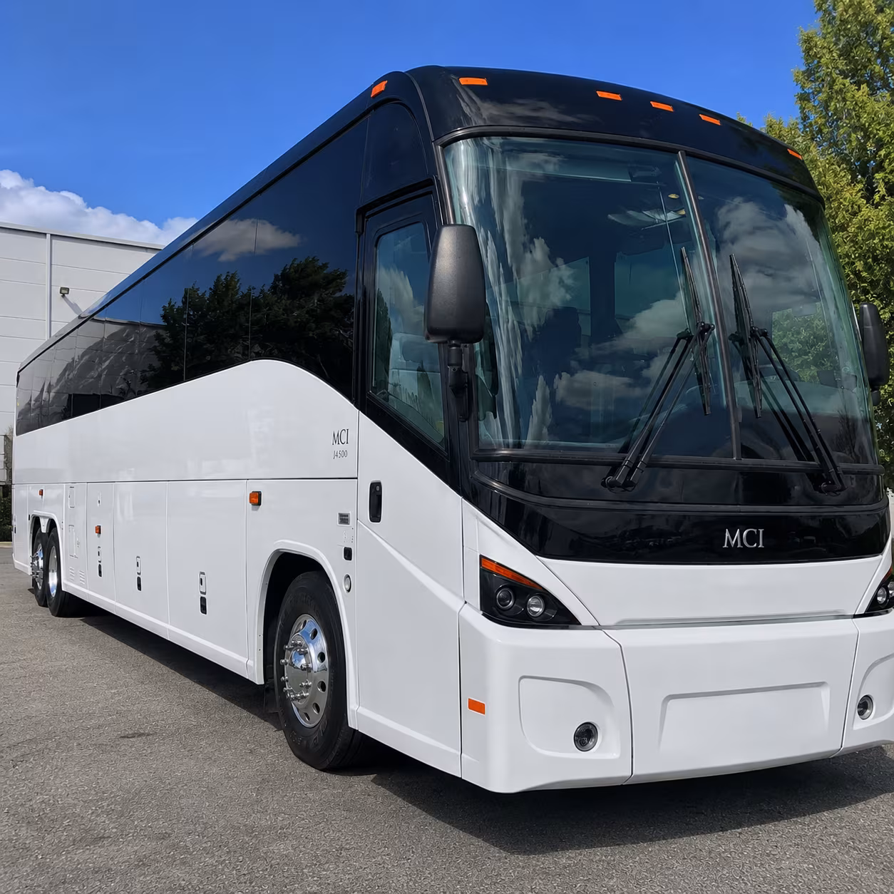 long distance charter buses from santa monica to las vegas
