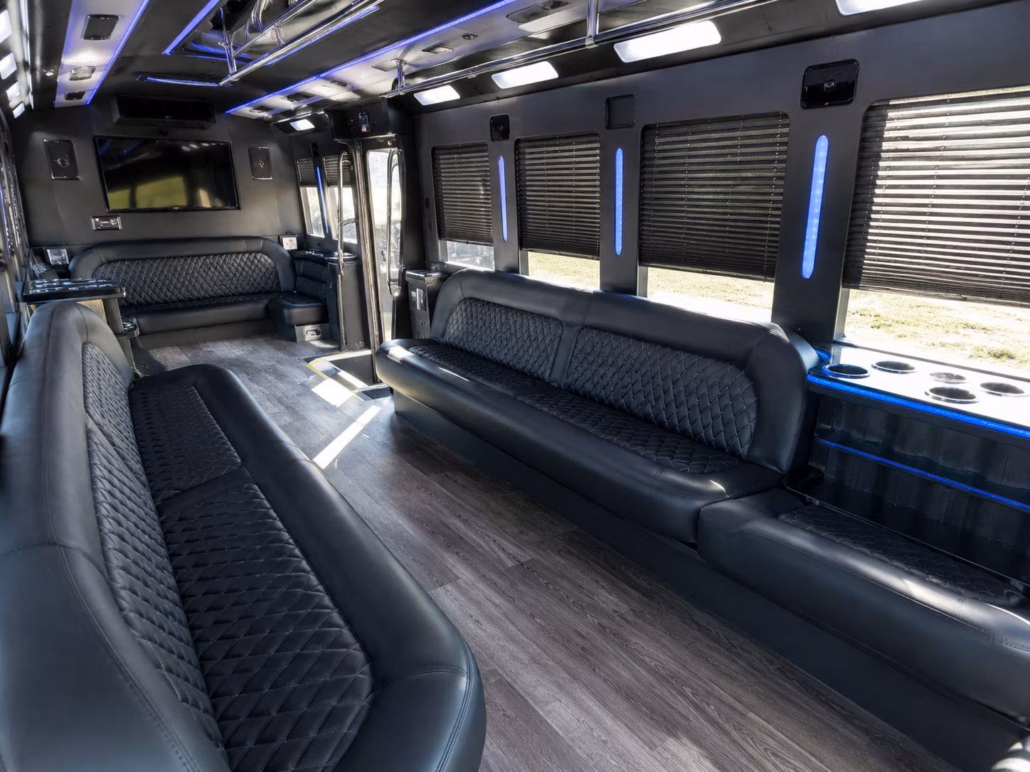 party buses to sunset strip and west hollywood concert venues