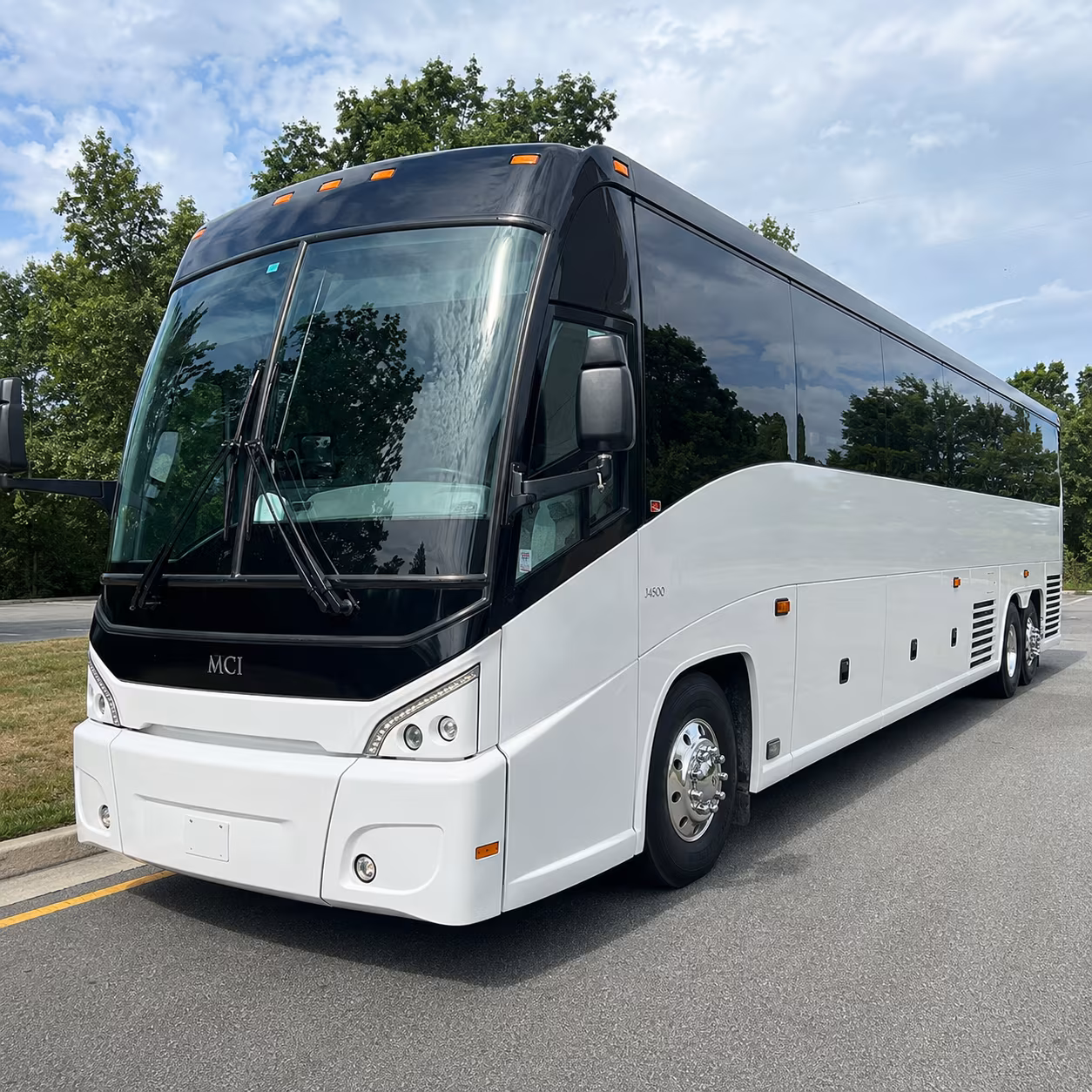 santa monicacharter bus rental
